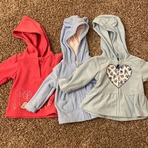 Bundle Carter’s baby girl fleece hoodies 6mo